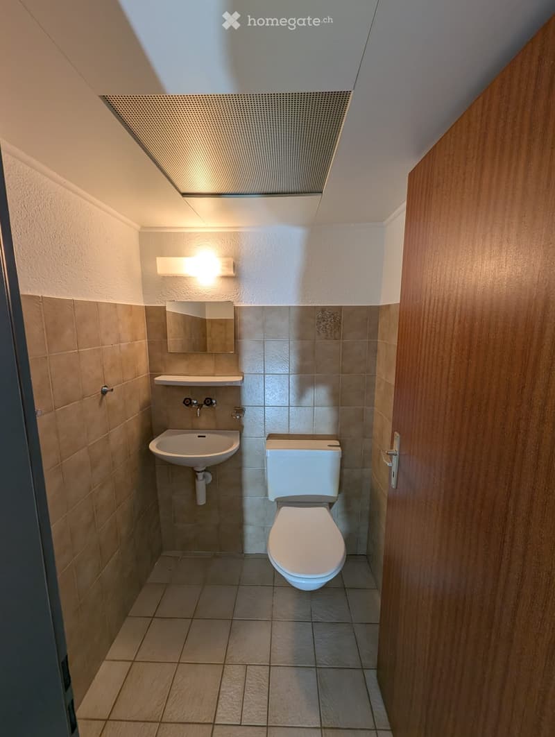 2.5 Ziwhg / Geschäftsraum (3)