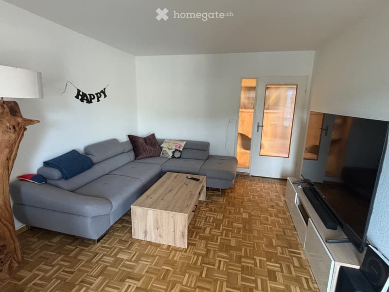 Möbliertes WG-Zimmer mit Balkon in Pratteln (5)