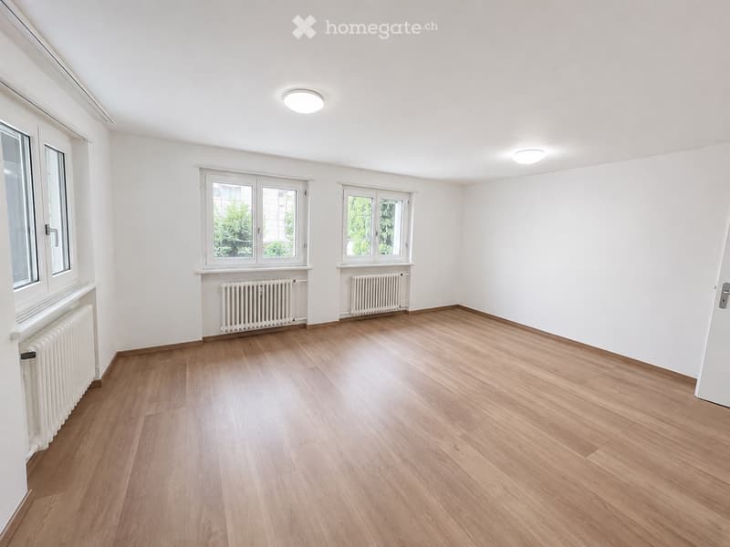 Studio mit Parkplatz zu vermieten (1)