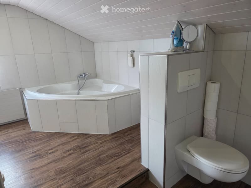 "Charmantes Einfamilienhaus in Tägerig  Renoviert 2025" (4)
