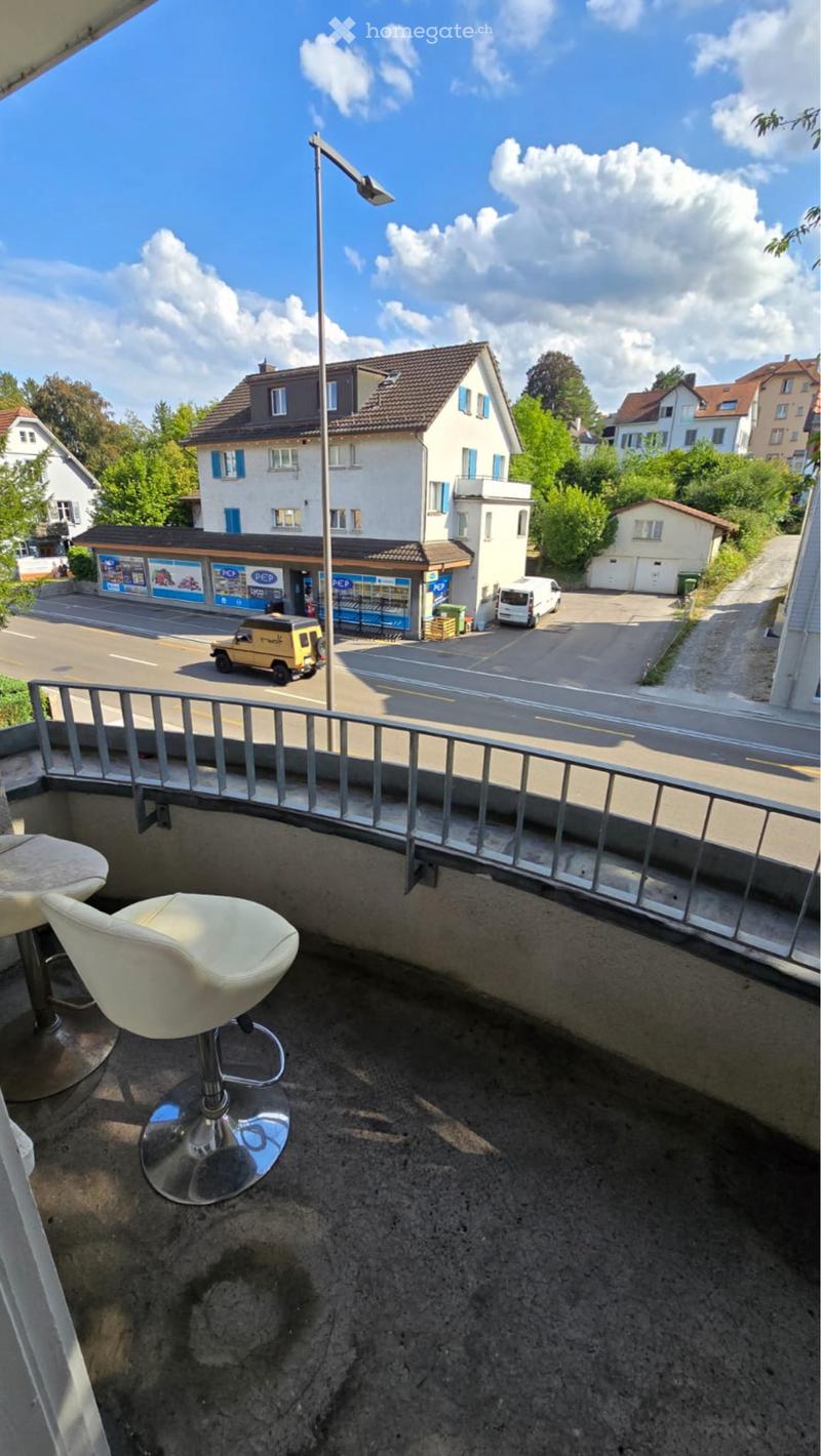 Kleine 1 Zimmer Wohnung mit Balkon und Stellplatz (5)