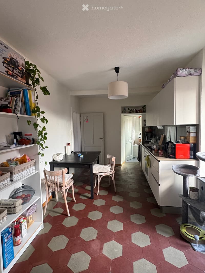 Bilocale con arredo presente come in foto (2)