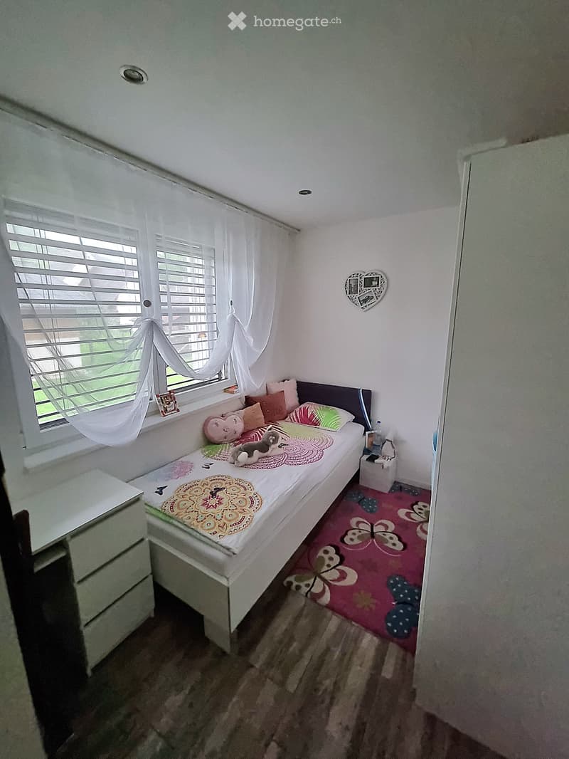 Luxuriöse 4.5 Zimmer Wohnung in Bennwil (5)
