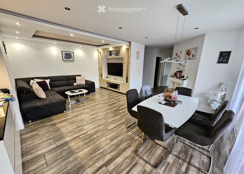 Luxuriöse 4.5 Zimmer Wohnung in Bennwil (1)