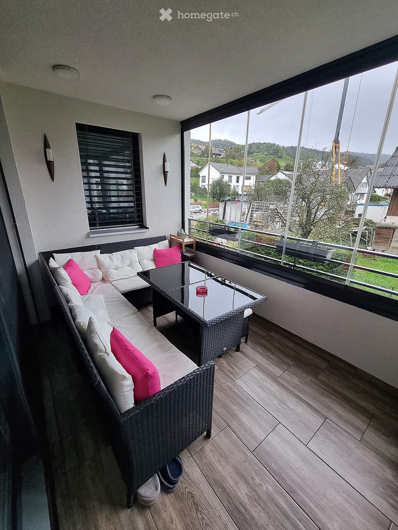 Luxuriöse 4.5 Zimmer Wohnung in Bennwil (3)