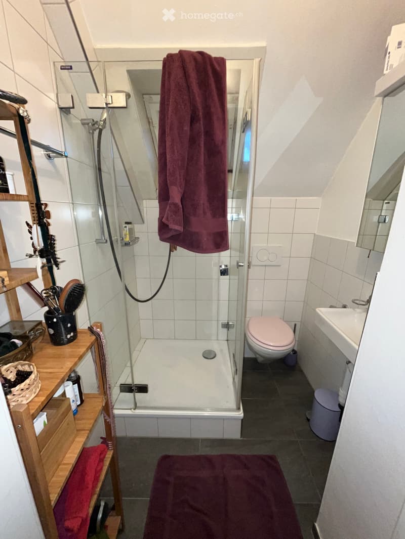 Zimmer zu vermieten (4)