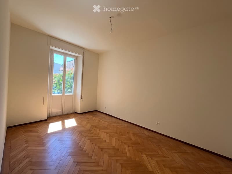 Appartamento /ufficio luminoso e rinnovato zona università (4)