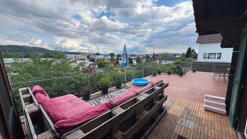 Freistehendes 5-Zi.-EFH mit Mehrzweckraum, Garten & Terrasse (4)