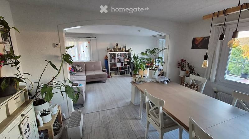 Freistehendes 5-Zi.-EFH mit Mehrzweckraum, Garten & Terrasse (2)