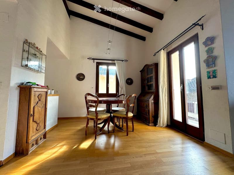 Stupenda casa di nucleo (4)