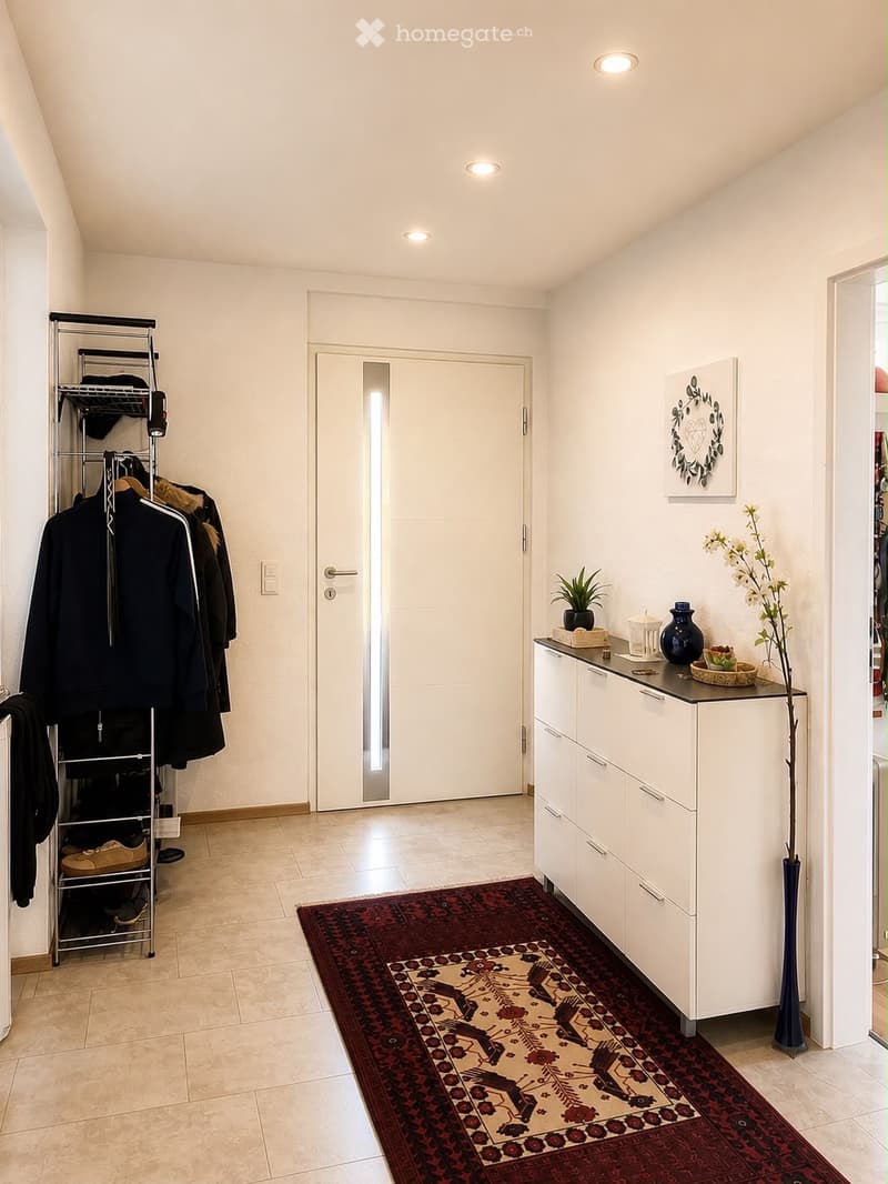 Moderne 3.5-Zimmerwohnung im EG mit Terrasse & Garten (5)