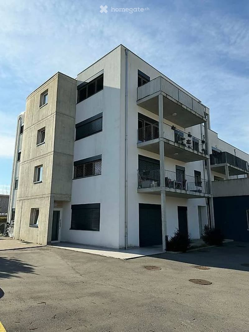 Affittasi appartamento nuovo 2.5 locali con balcone (1)