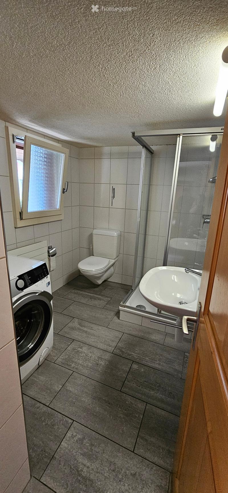 3 Zimmerwohnung im EG ab 1.12.2026 evt. auch früher möglich (3)