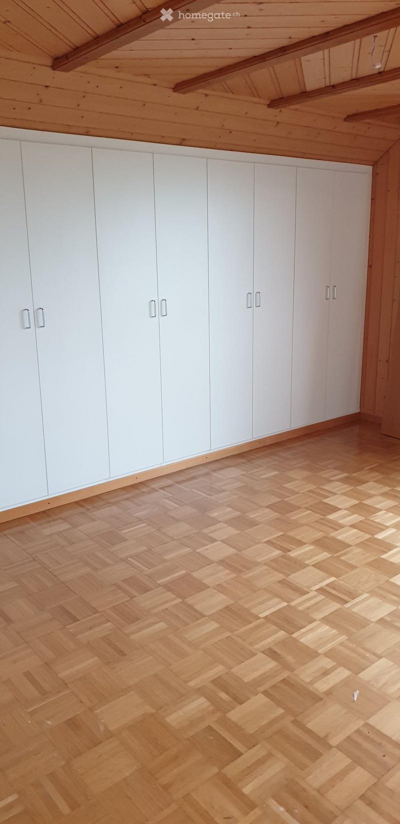 Schöne Wohnung auf dem Bauernhof in ländlicher Umgebung. (4)