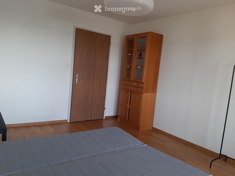 Room for rent-Affito camera-Zimmer zu vermieten (2)