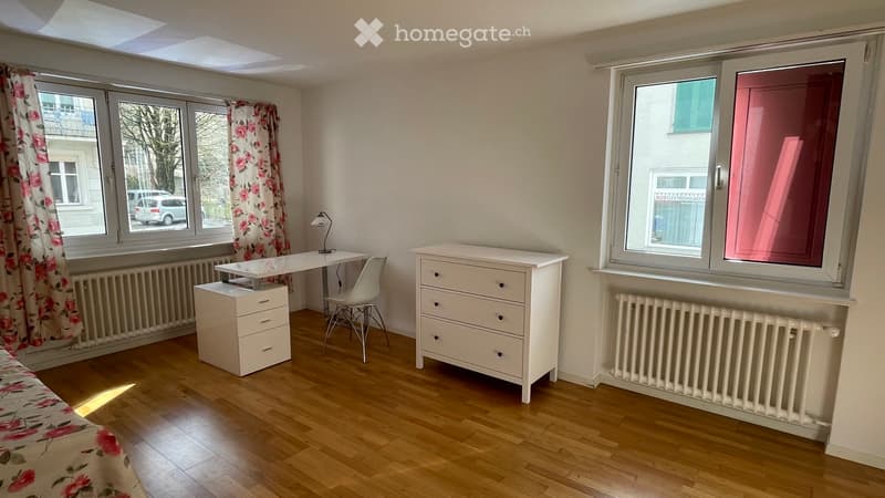 Zimmer in Frauen-WG zu vermieten - möbliert - ab 01. Oktober (2)