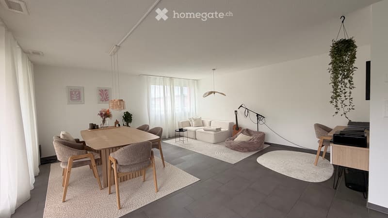 Ab 01.11. SONNIGE RUHIGE 3.5-Zimmer Wohnung (1)