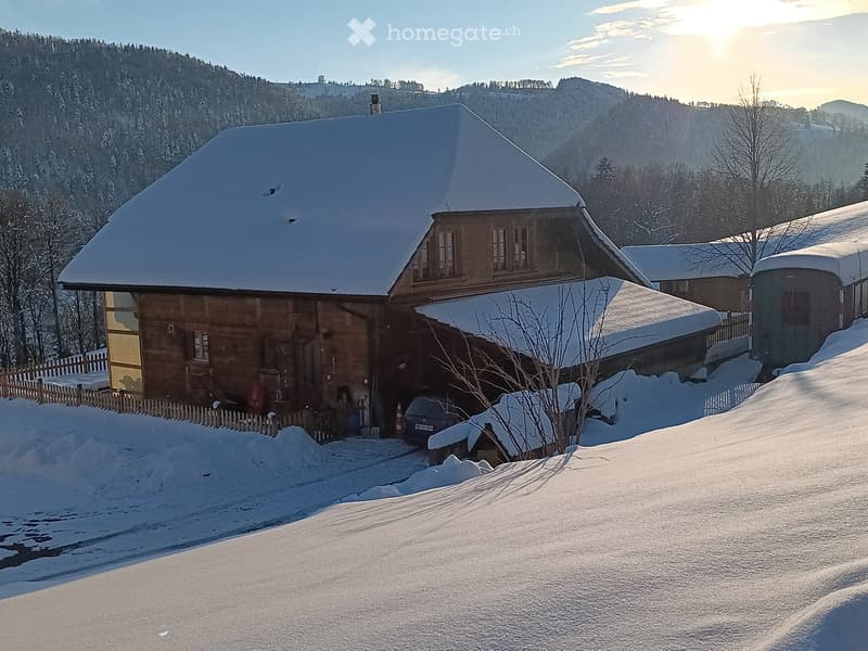 Abgelegenes Stöckli auf Bauernhof (4)