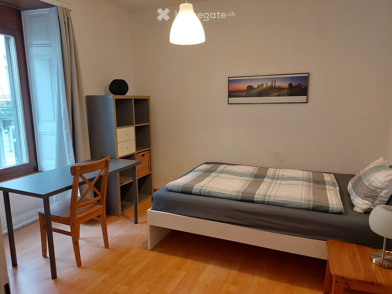 WG-Zimmer in möblierter 3.5 Zi Wohnung (2)
