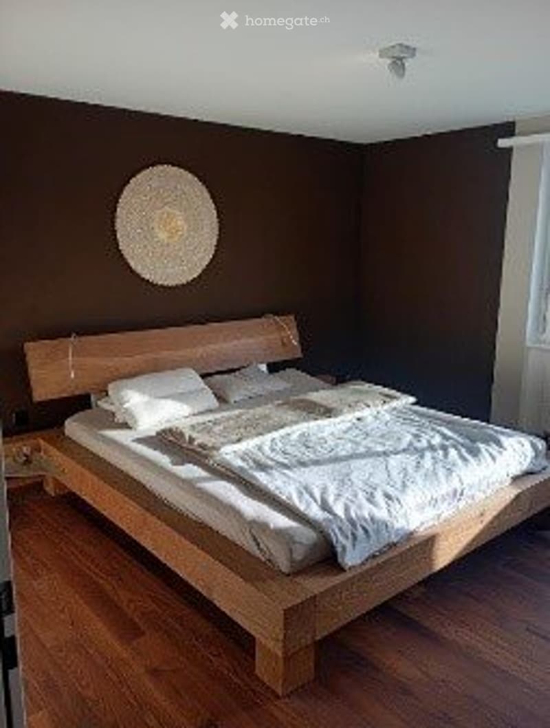 WG Zimmer in 5.5 Zimmer Wohnung (1)