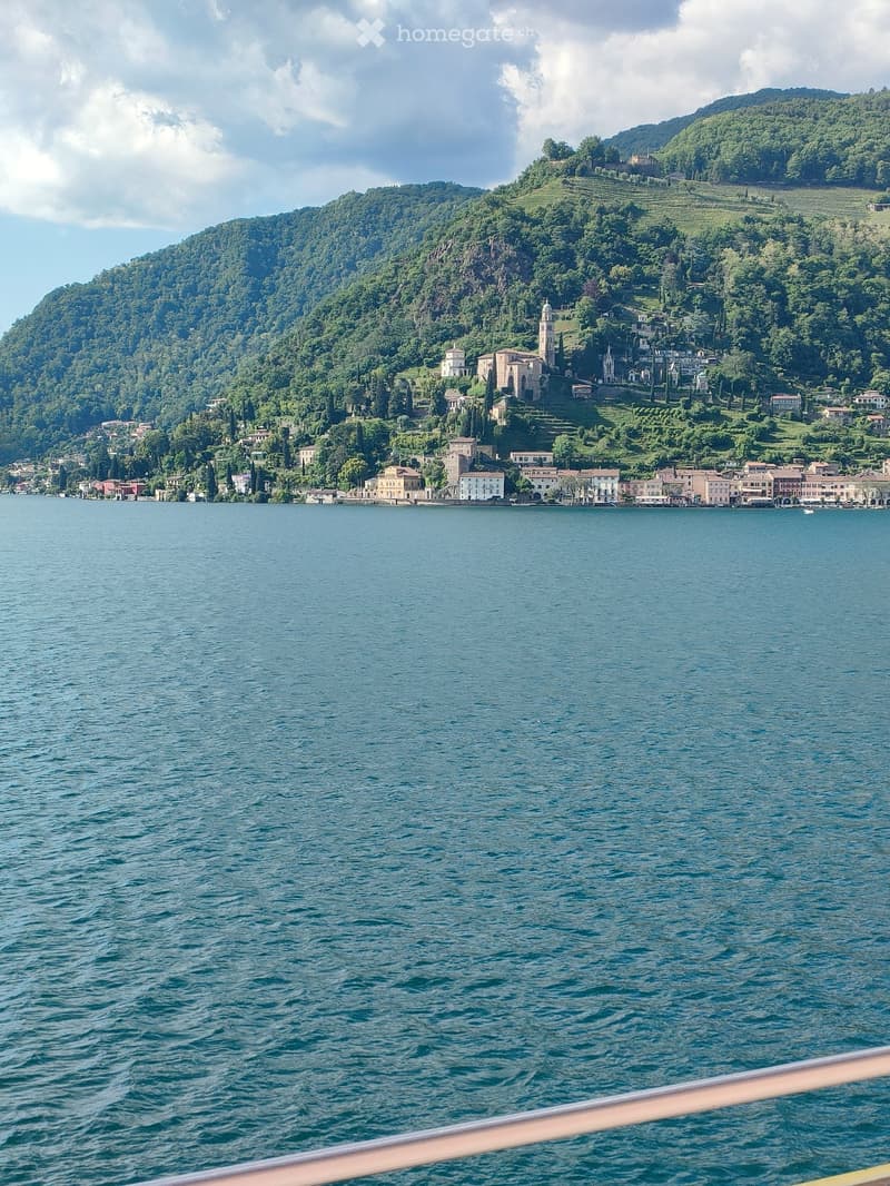 Affitto spazioso e luminoso trilocale sul lago ristrutturato (1)