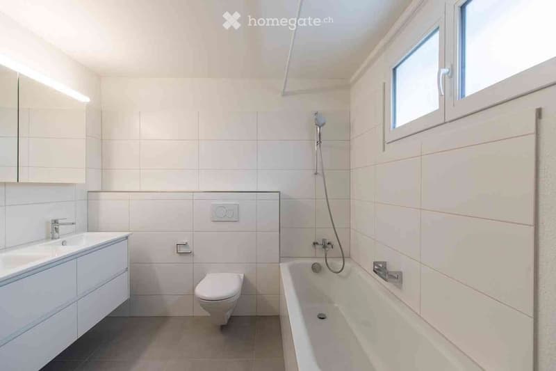 Renovierte 4-Zimmer-Wohnung in Sargans (3)