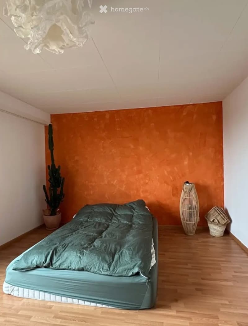 3.5 Top-Floor Apartment  Mid-Nov to Mid-Jan (Flexible) (5)