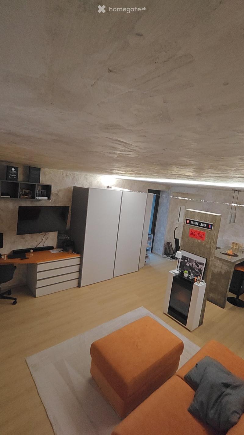 1.5 locali ammobiliato a Maroggia (2)