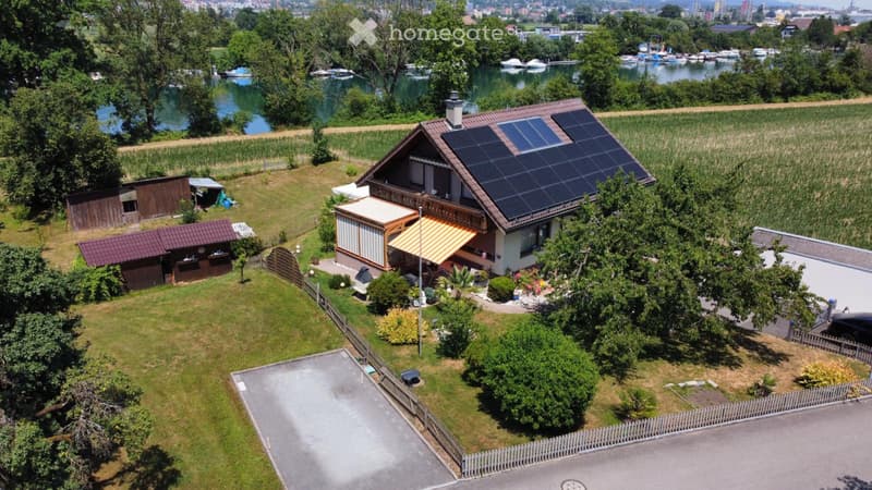 6.5 Zi. EFH an der Aare, PV-Anlage, bis 2 Garagen (1)