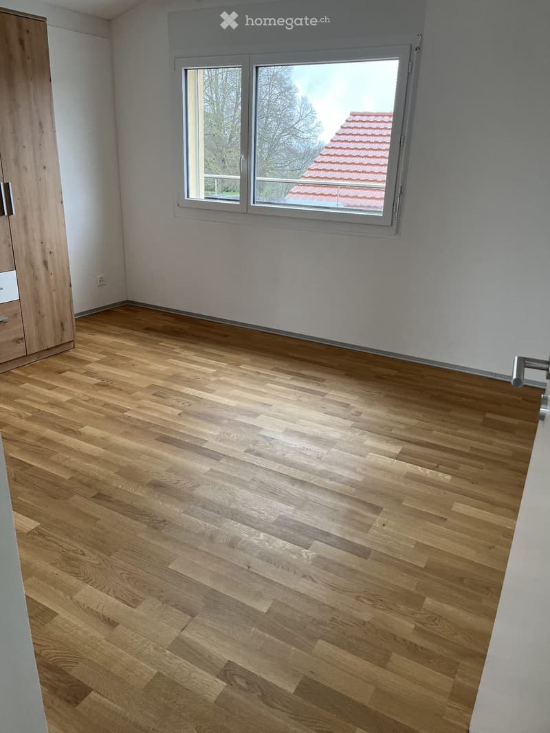 Einzigartige 3.5 Zimmer Wohnung in Gurmels (3)