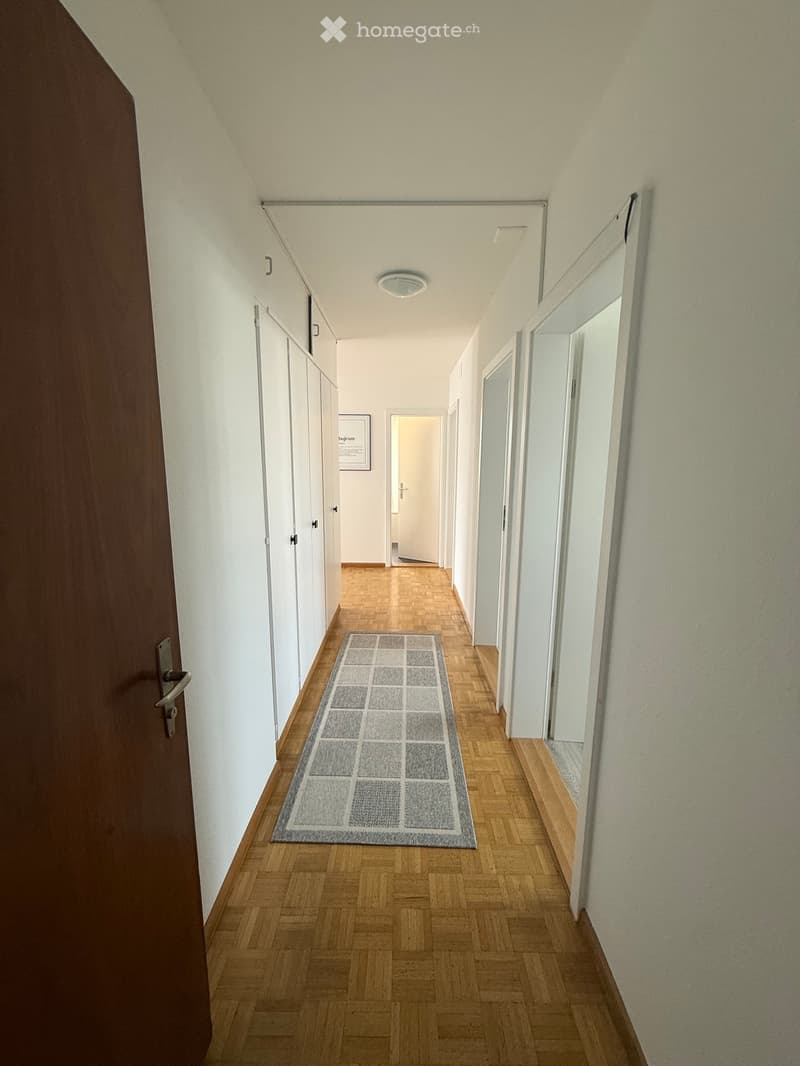 4,5 Zimmerwohnung mit Hauswartlohn! - ab November (3)