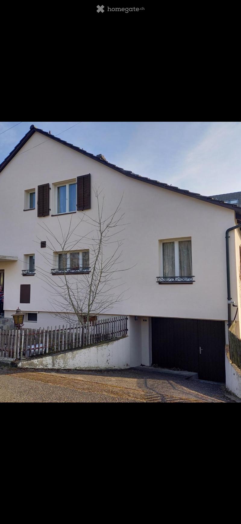 Ab 1 Oktober WG Zimmer mit eigne Balkon zu vermieten (1)