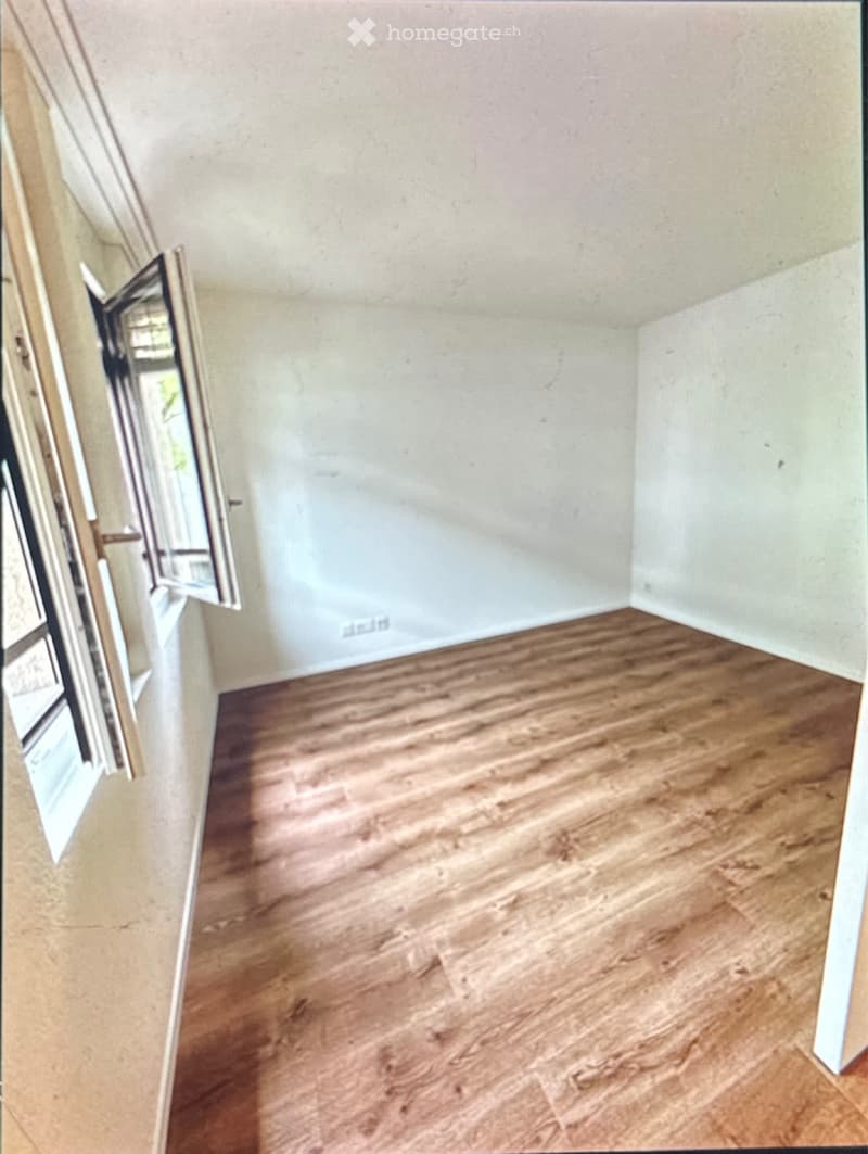 Charmante 1,5-Zimmer-Wohnung in zentraler Lage (1)