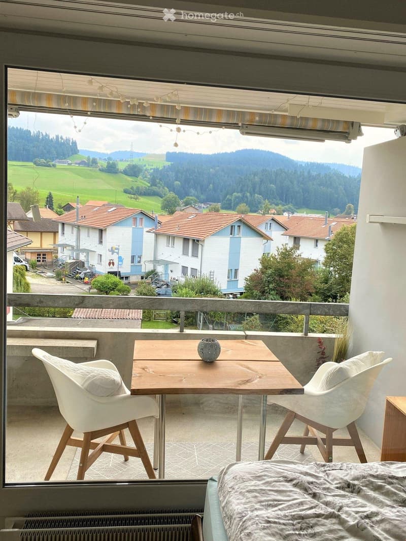 Gemütliche Wohnung mit Blick ins Grüne in Zäziwil (4)