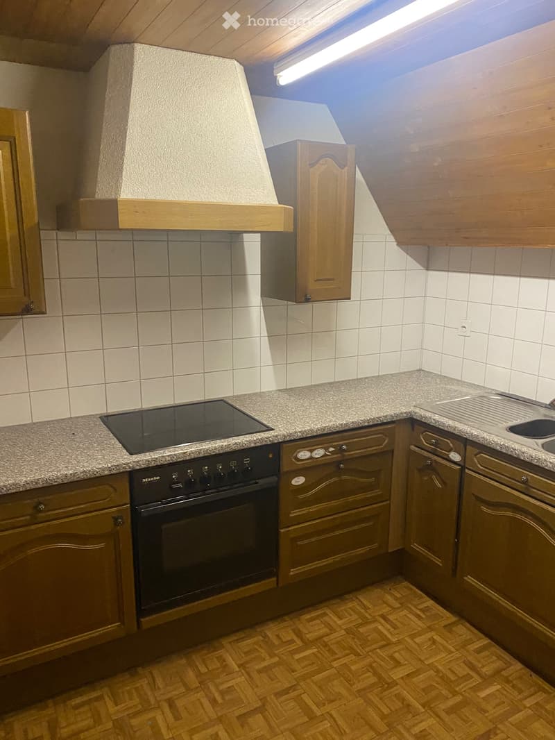 Alte Wohnung bis zu 4 Personen Handwerker (3)