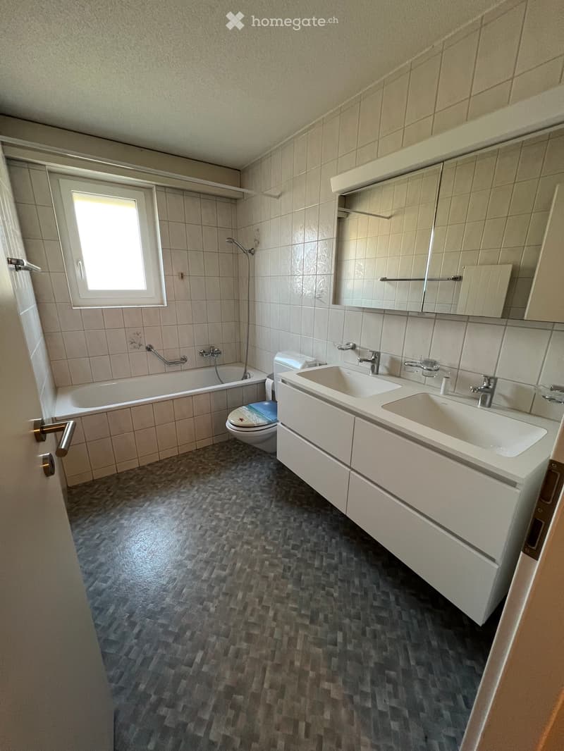 4.5 Zimmer Wohnung (4)