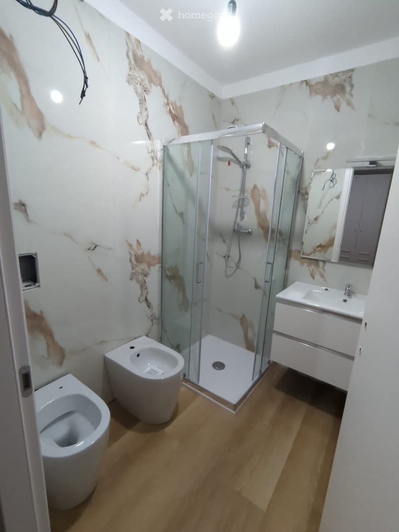 MONOLOCALE PRIVATO AVALSOLDA 850 / MESE (2)
