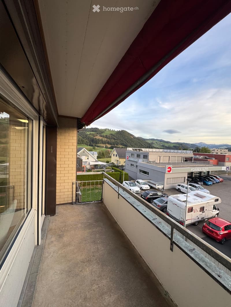 1.5 Zimmer Wohnung mit Balkon (4)