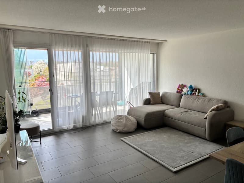 Moderne 3.5-Zimmer-Wohnung in Heimberg mit Alpenblick (1)