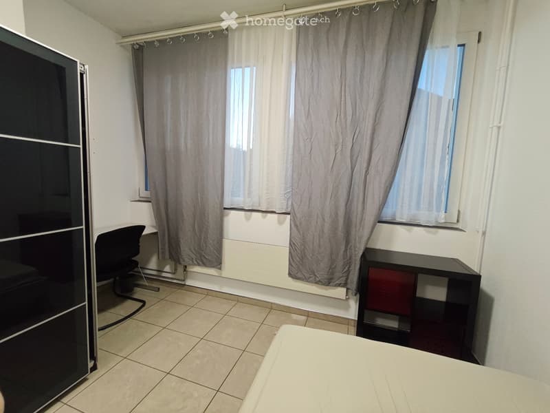 Ab SOFORT Frei 1 Zi Wohnung in Mauren TG (2)