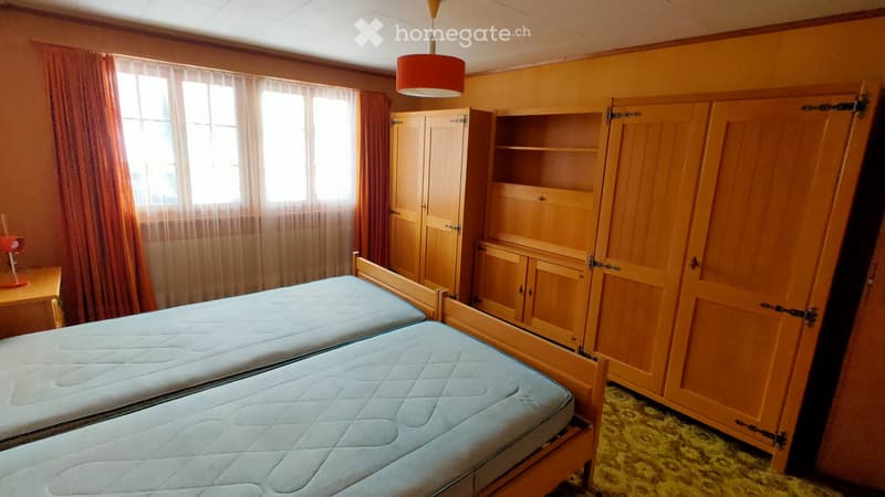 Heimelige möblierte 3½Zimmer-Wohnung in Zweisimmen ab sofort (3)
