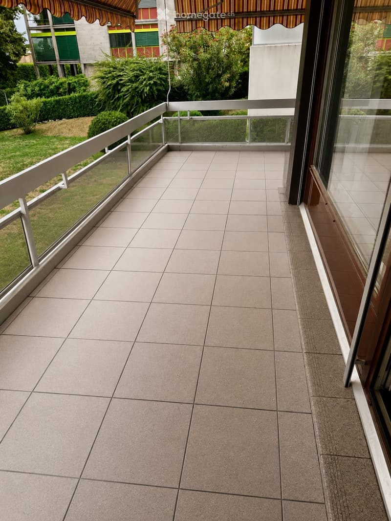 Minusio - Ampio 3½ locali fr 1950.00 tutto compreso (3)