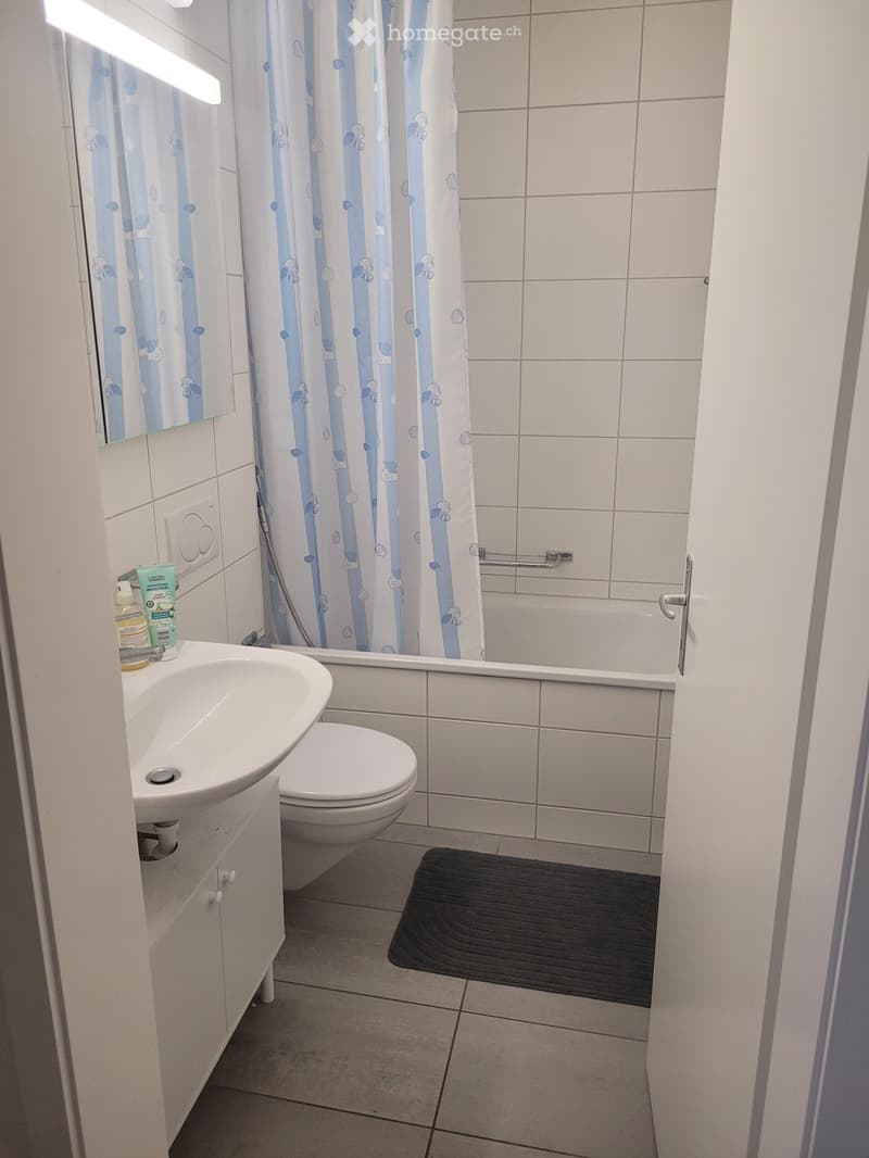 Shared Room for women only (5)