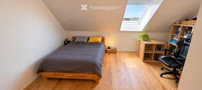 Duplex en attique à Gland  4m gare  CHF 2'550 tout compris (3)