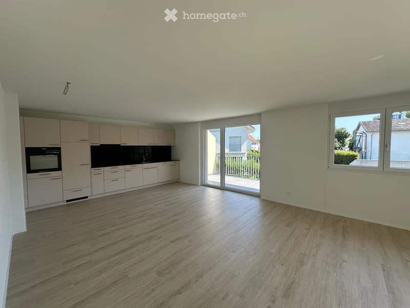 Nachmieter gesucht für gr. 3.5Zi Whg mit Balkon, Lift, 1OG (1)
