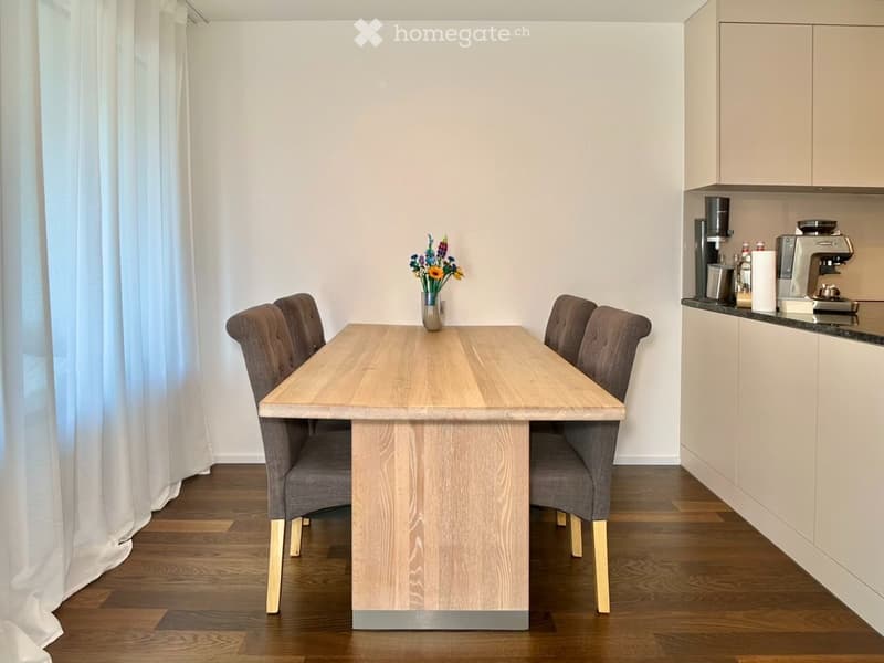 Moderne 4.5-Zimmer-Wohnung beim Bahnhof Regensdorf (4)