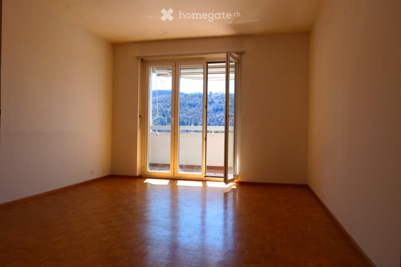 Appartamento luminoso 68 m2, balcone con vista aperta a sud (2)