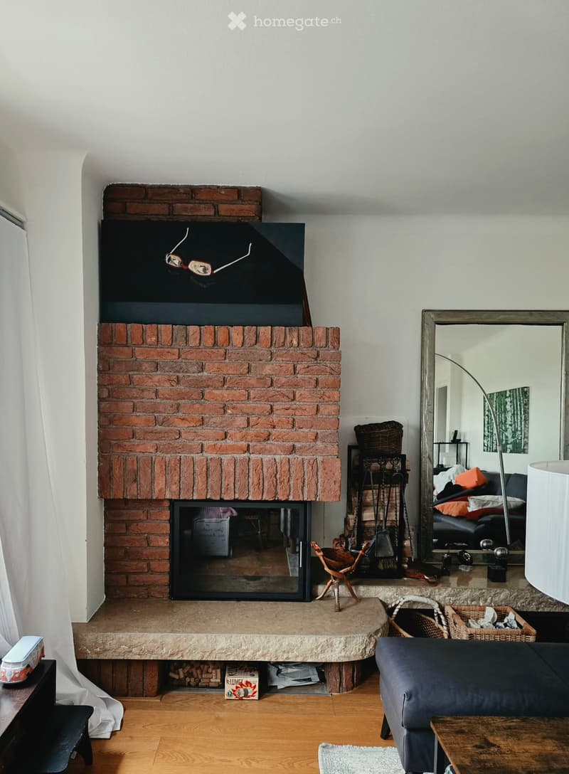 Schöne 3,5 Z'Wg mit Balkon, Lift, Cheminée (1)