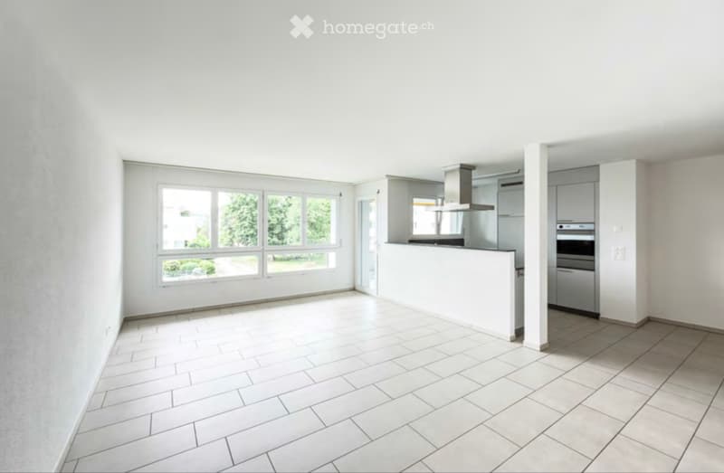 Hochwertige 3.5 Zimmerwohnung zu vermieten (2)