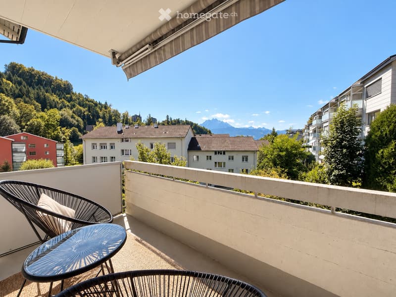 Charmante 3-Zimmer-Wohnung mit Balkon (1)